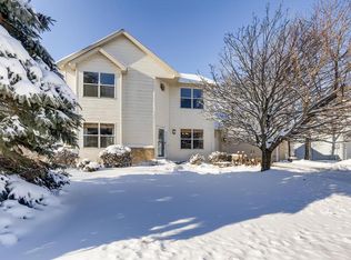 861 Crestview Dr S, Maplewood, MN 55119