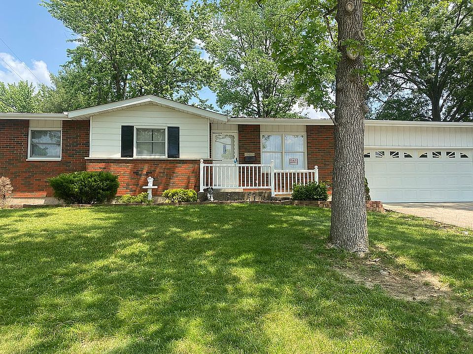 1st image of 1313 Thomas Dr