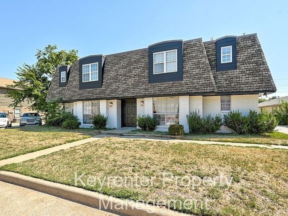 2nd image of 1309 Crown Point Ave APT 1