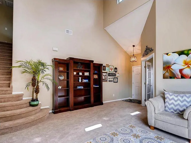 10382 Nottingham Dr — Photo 14
