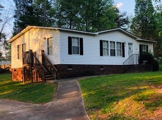 135 Knight N Gail Dr, Mooresville, NC 28115