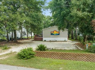 393 S Causeway Rd, Pawleys Island, SC 29585