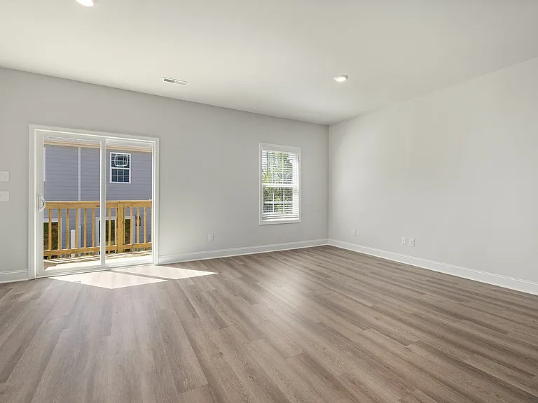 21-web-or-mls-7K5A7447
