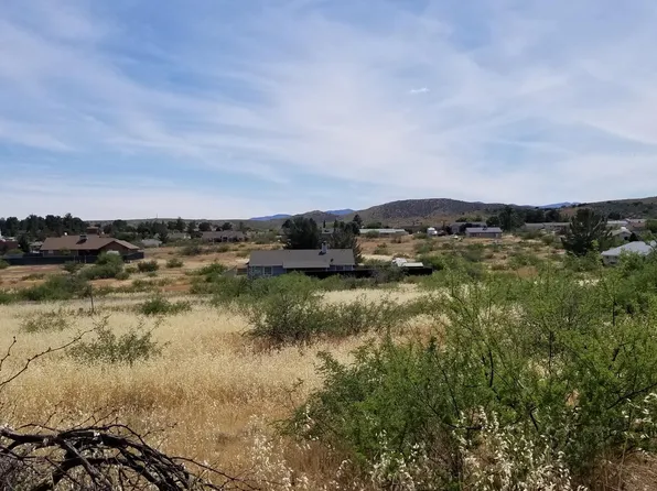 20155 E Ocotillo Dr, Mayer, AZ 86333