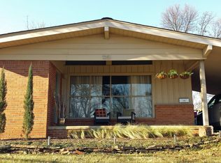 1351 Skyline Dr, N Little Rock, AR 72116