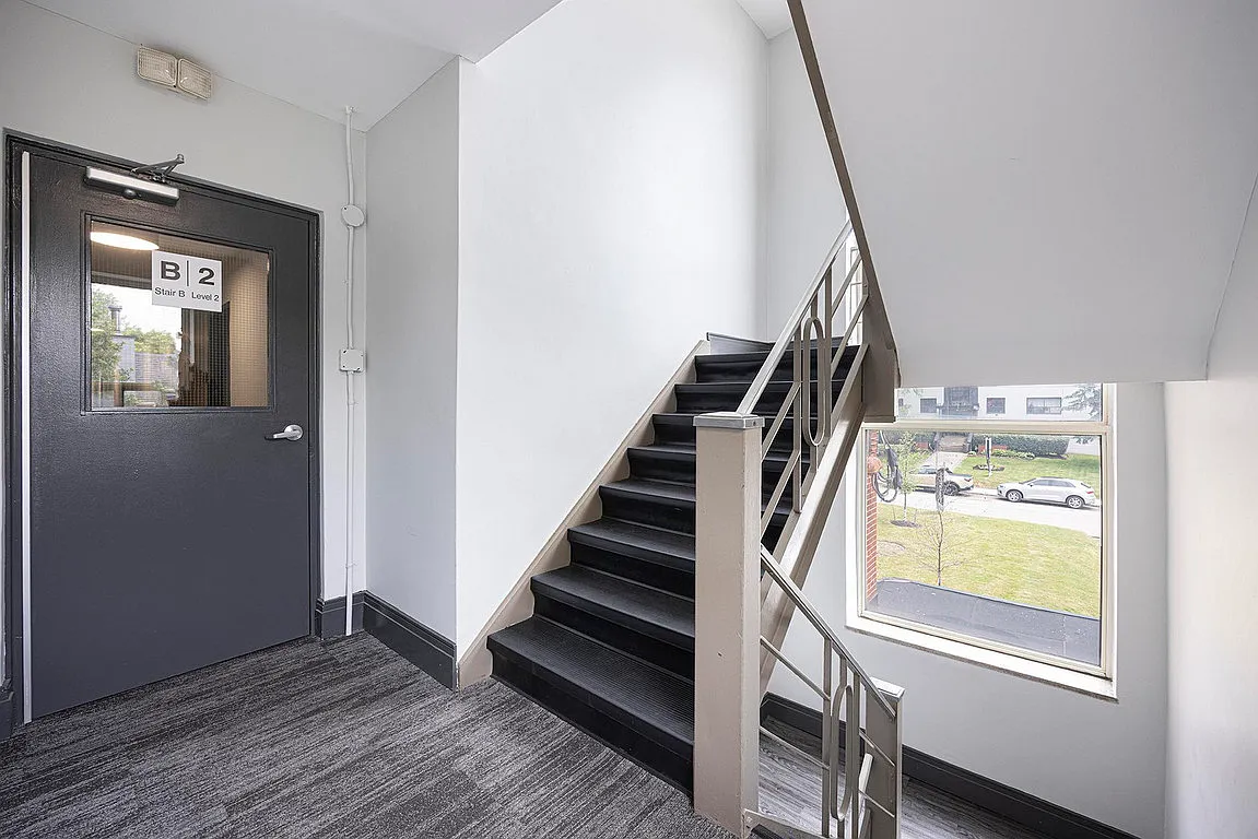 68 Hillside Drive — Photo 1