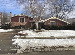 2615 N Phelps Ave, Arlington Heights, IL