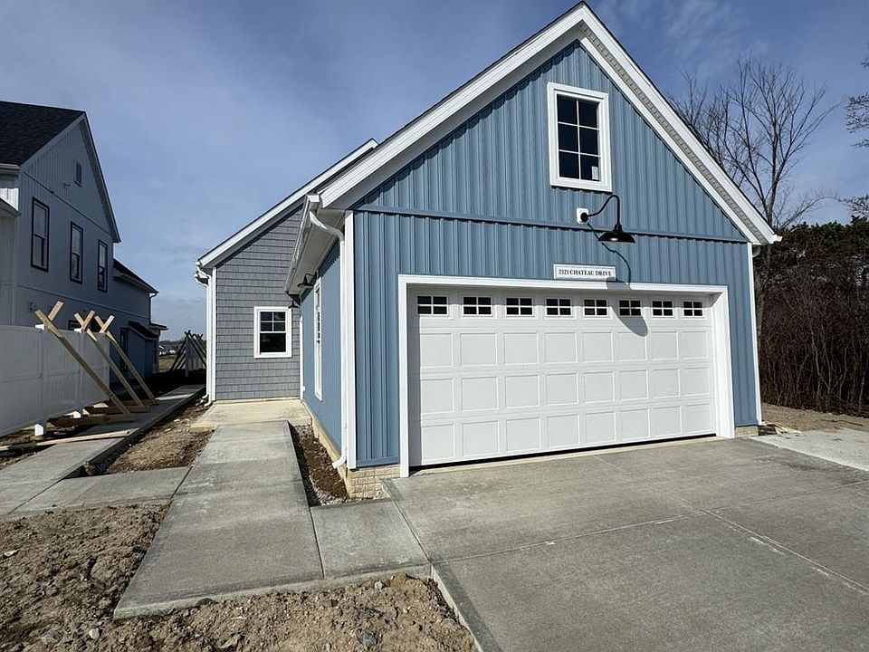 1st image of 2351 Chateau Dr