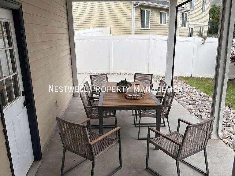 1236 E Cedar Ridge Rd — Photo 59