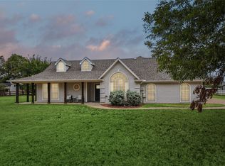 445 Mobile Dr, Copper Canyon, TX 75077