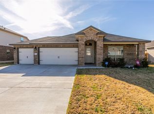2805 Brosnan Rd, Lorena, TX 76655