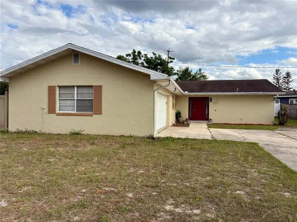 728 Lake Ned Rd, Winter Haven, FL 33884