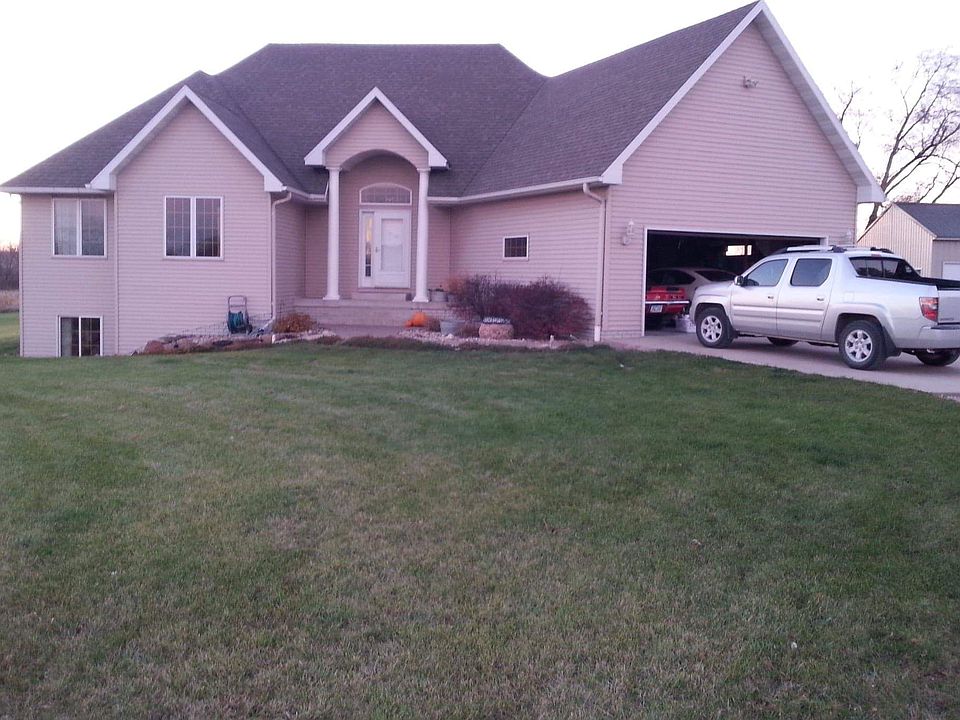 1st image of 3654 Birch Dr