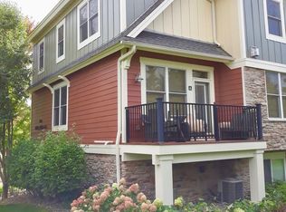 10735 Falling Water Ln UNIT A, Woodbury, MN 55129