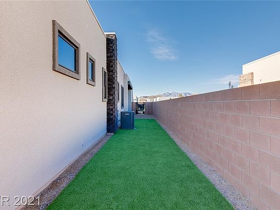 4th image of 9827 Kindle Rock Ct