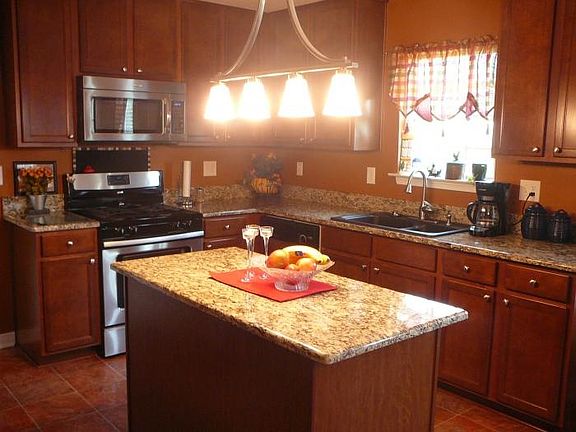5th image of 3425 Rossington Blvd
