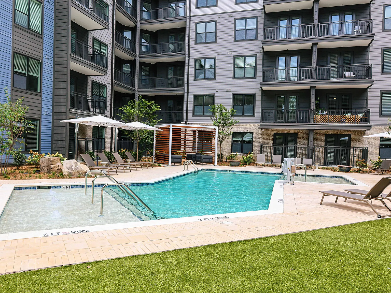 MAA West Midtown — Photo 1