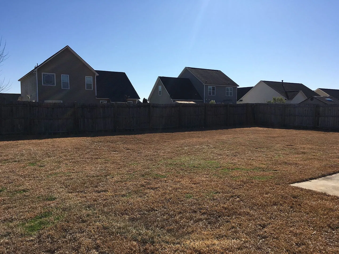 Beautiful 4 Bedroom Home — Photo 3