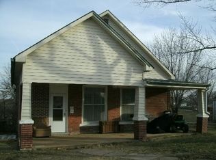 312 N College Ave, Princeton, MO 64673