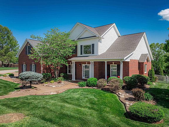 2nd image of 18941 Braeburn Dr