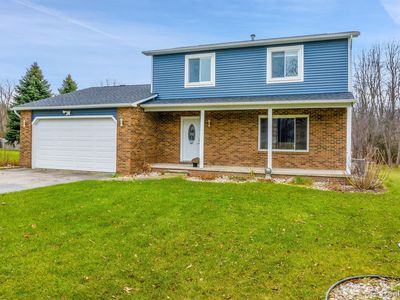 10226 Royce Way, Fenton, MI, 48430