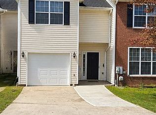 7681 Creekside Ln, Riverdale, GA 30296
