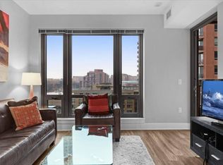 520 12th St S #ID1016397P, Arlington, VA 22202