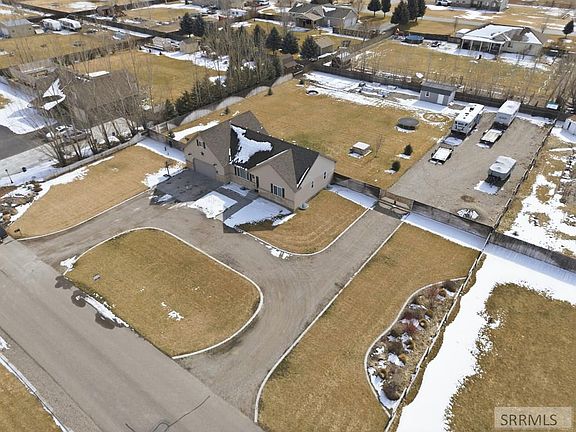 2nd image of 3966 E 146 N