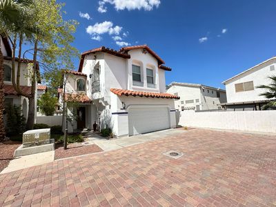 8754 Villa La Rae Ave, Las Vegas, NV, 89147