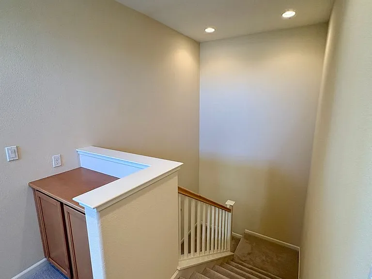 1658 N Pole Pl #1 — Photo 16