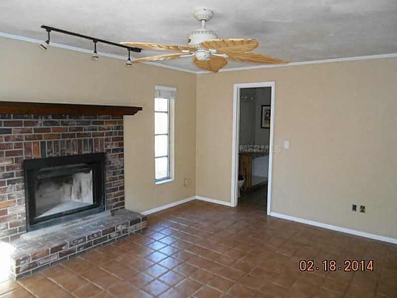 1st image of 1220 8th Ave NE