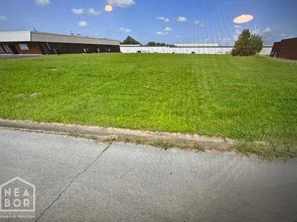 2198 Fowler Ave #2200, Jonesboro, AR 72401