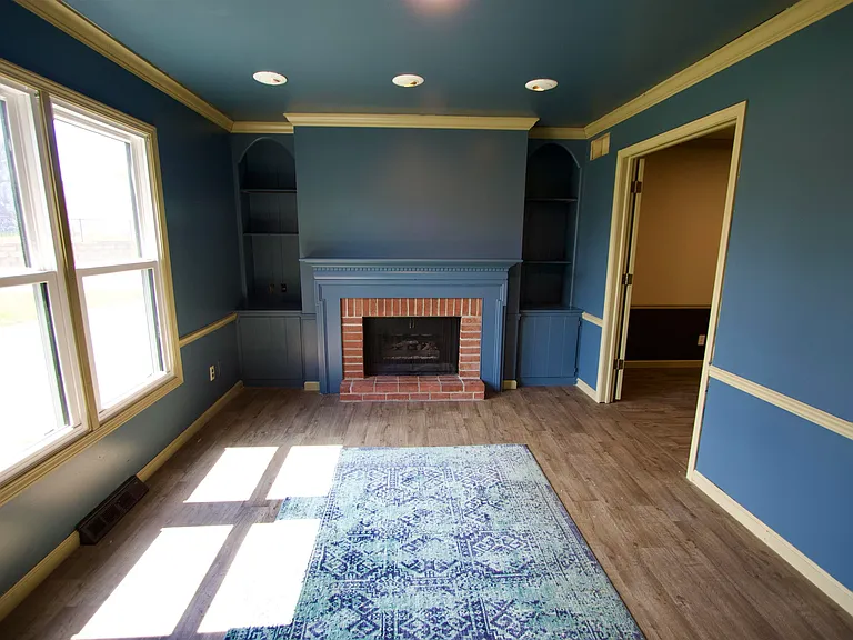 123 N Jackson St — Photo 7