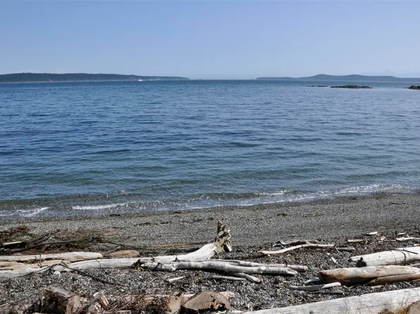 3073 Pear Point Rd, Anacortes, WA 98250