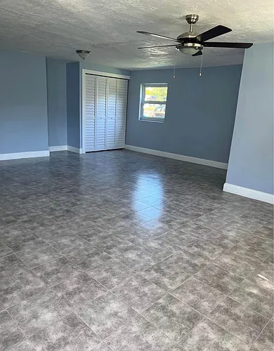 1200 NE 210th Ter #B Photo 1 1200 NE 210th Ter #B Photo 1