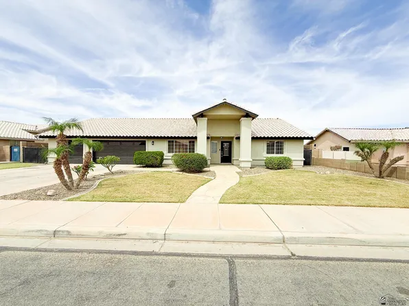 3590 W 27th Pl, Yuma, AZ 85364