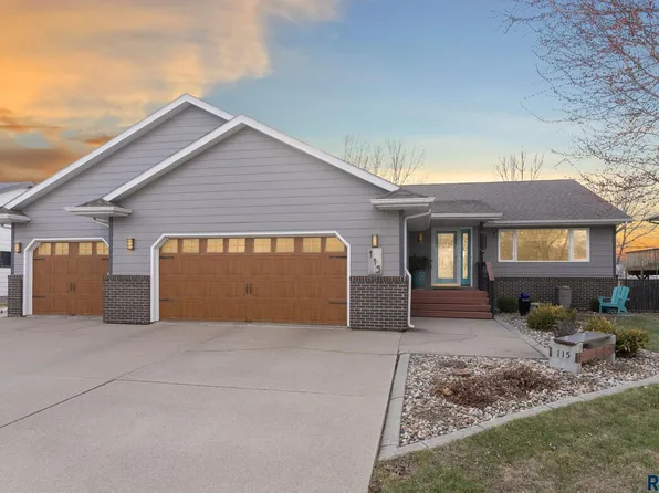 115 Deerview Ave, Tea, SD 57064