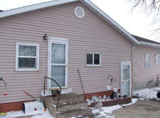 2024 260th St, Fort Dodge, IA 50501
