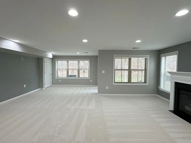 23289 Tradewind Dr — Photo 32