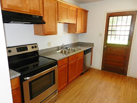 5th image of 2119 Illinois Ave