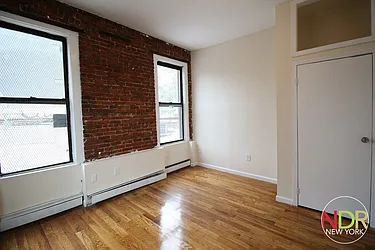 Rented by Next Door Realty NYC