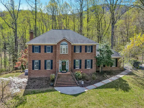 6671 Mallard Lake Ct, Roanoke, VA 24018