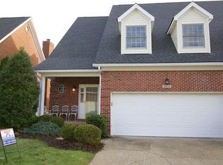 9014 Lyndon Lakes Pl, Lyndon, KY 40242