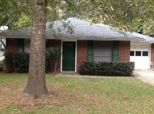8515 Barnett Dr, Baton Rouge, LA 70809
