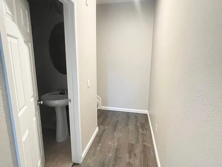 27237 Riverview Ln — Photo 15
