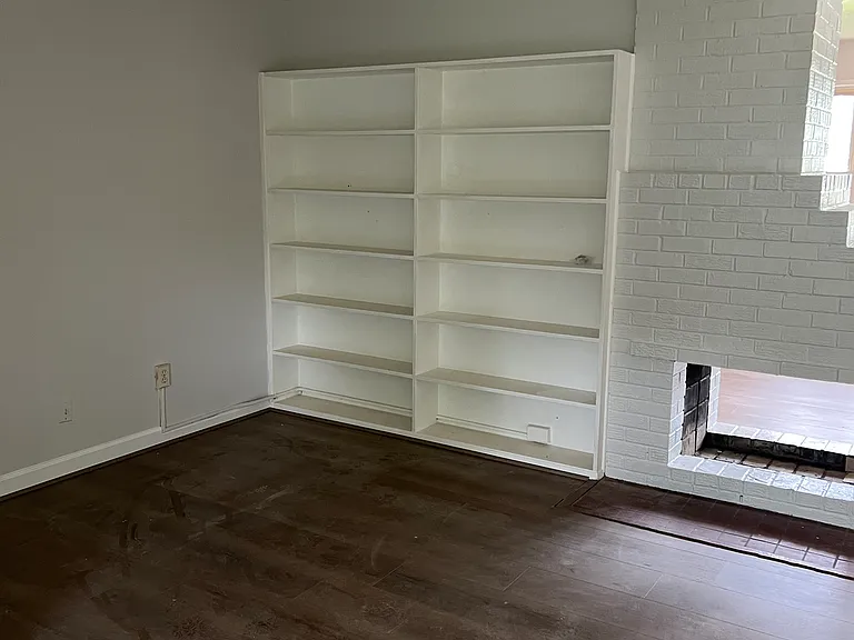 6713 Bostwick Dr — Photo 7