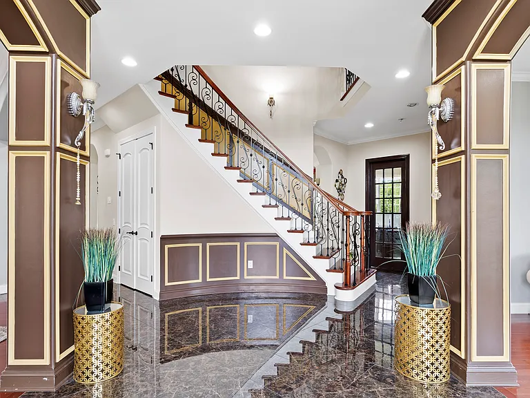 5040 Pellingham Cir — Photo 11