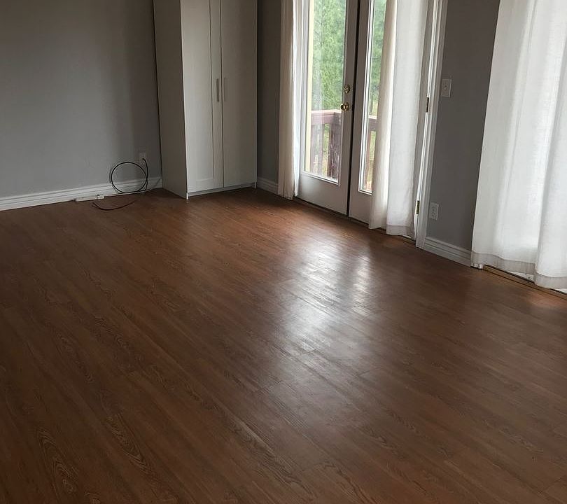 2nd image of 1389 E Mackenzie Dr
