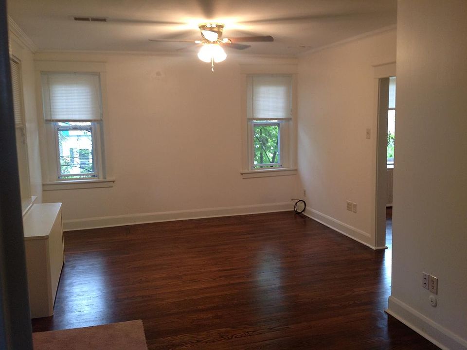 Living room 1