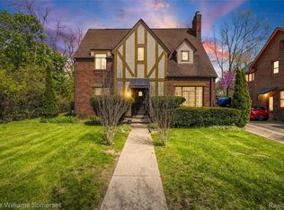 15 Miami Rd, Pontiac, MI 48341
